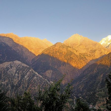 The Shudarang Inn كالبا المظهر الخارجي الصورة