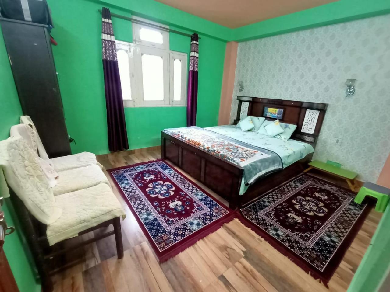 The Shudarang Inn كالبا الغرفة الصورة